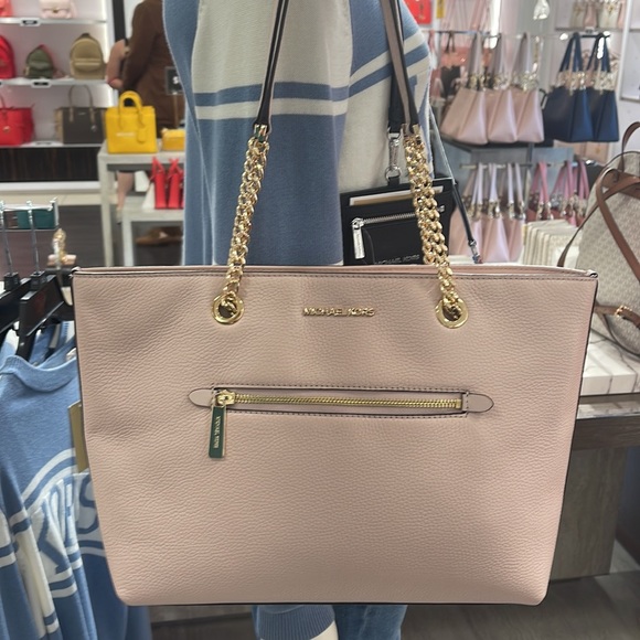 MICHAEL KORS Jet Set Medium Front Zip Pebbled Leather Chain Tote 
Powder Blush - Picture 16 of 16